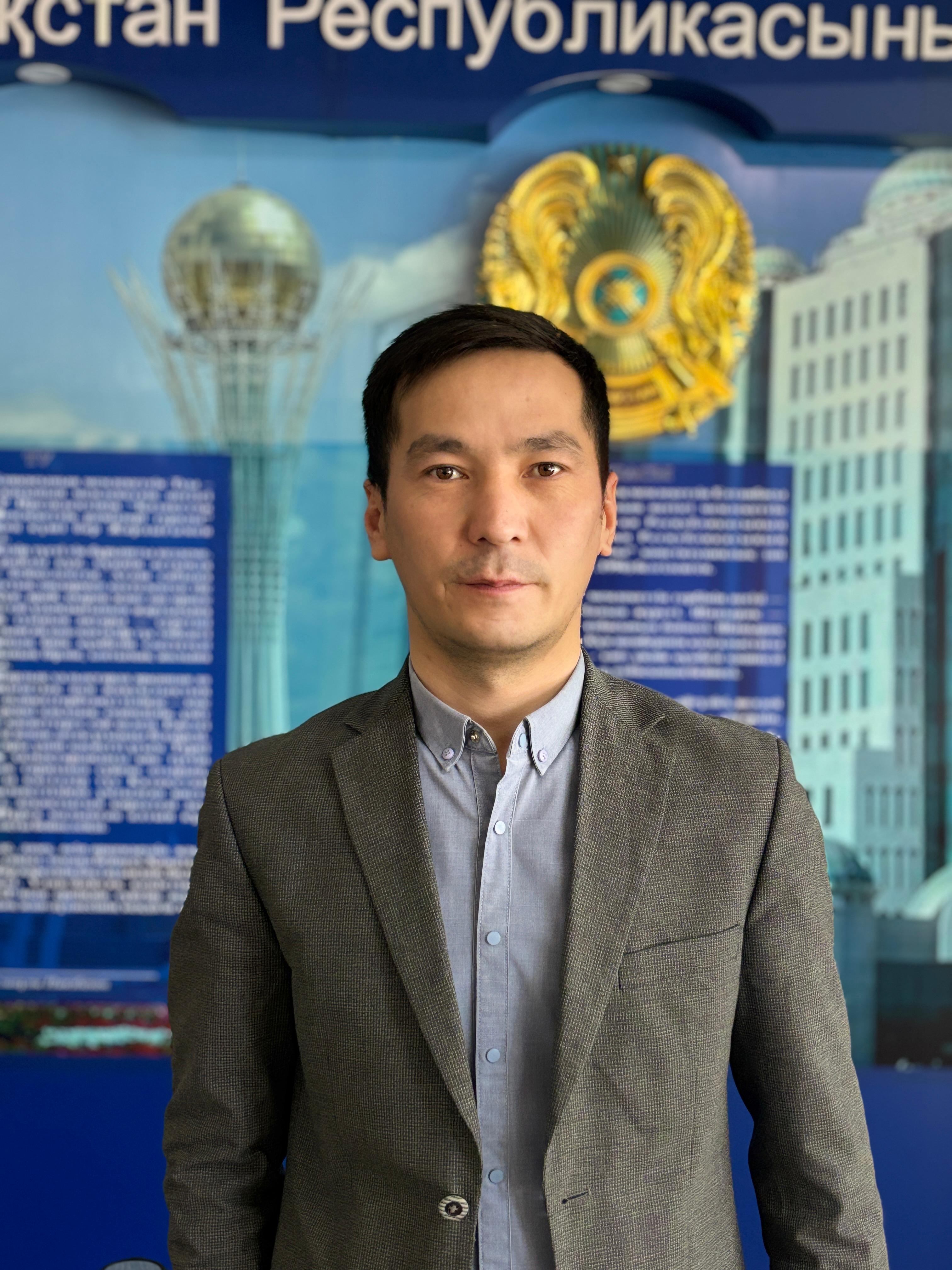 Мұқажанов Данияр Тоқтарбайұлы. Директордың бейімді оқу ісі жөніндегі орынбасары