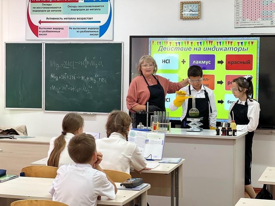 КГУ школа-гимназия №1 Сарканского отдела образования Жетысуской области с сентября 2025 года реализует проект в рамках грантовой программы “Murager 2.0” .